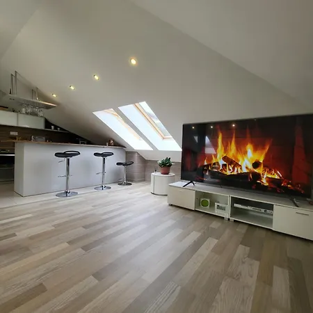 Velvet Loft Centre Apartment