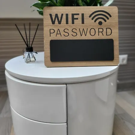 Velvet Loft Centre *